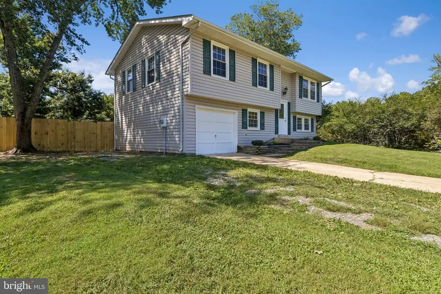 2153 Crest Cir, Bryans Road, MD 20616 - #2