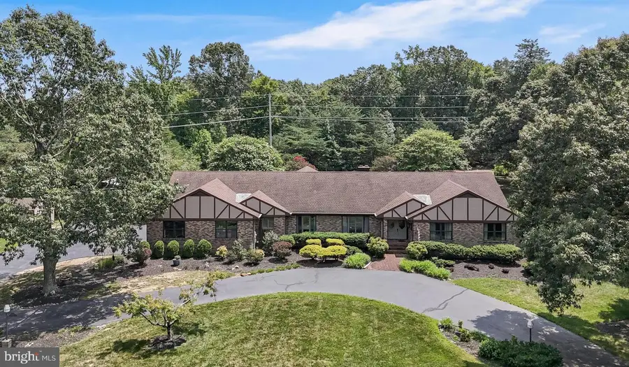 10555 Prince Charles Dr, La Plata, MD 20646 - #2