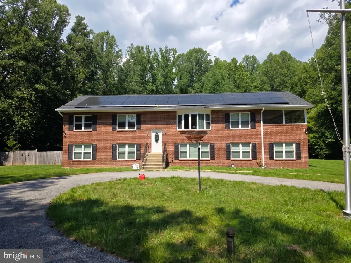 6315 Hidden Valley Dr, La Plata, MD 20646 - #1