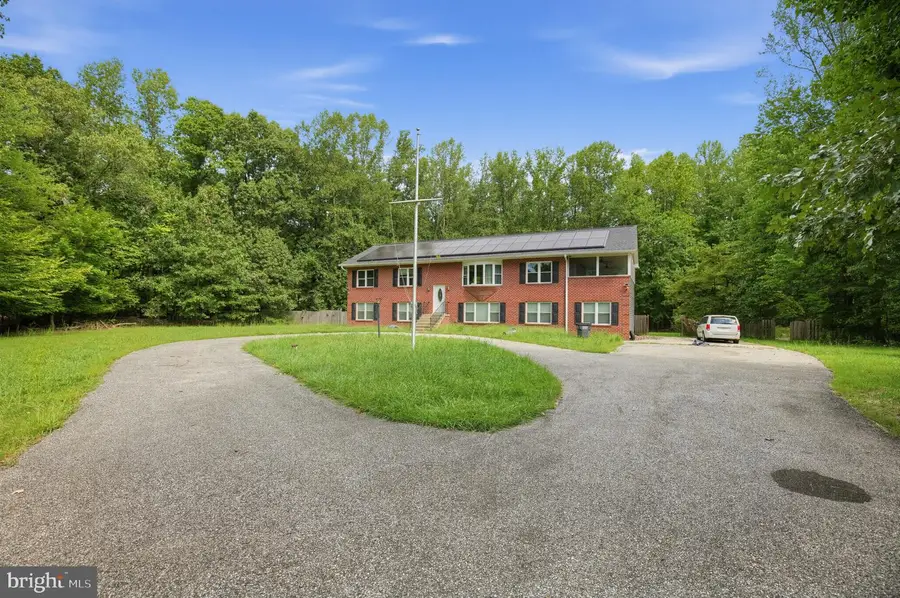 6315 Hidden Valley Dr, La Plata, MD 20646 - #2