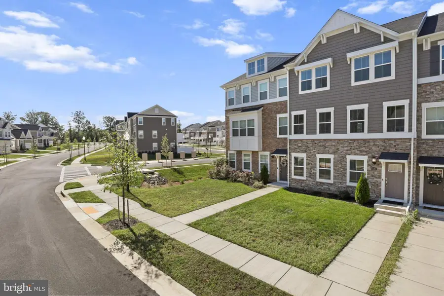 11197 Conway Pl, White Plains, MD 20695 - #2