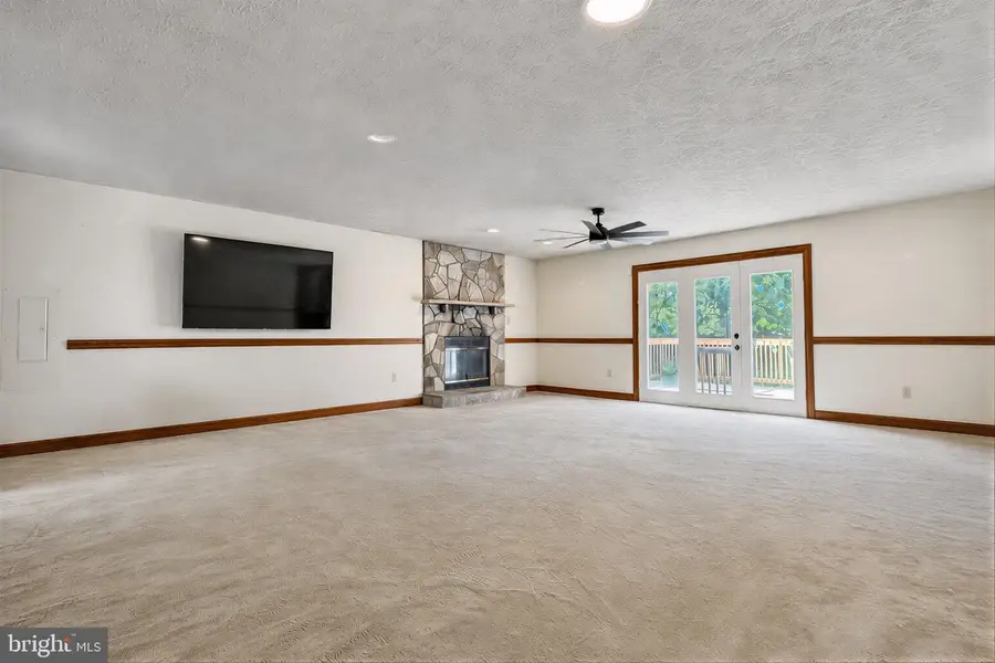 6570 Horseshoe Dr, La Plata, MD 20646 - #3