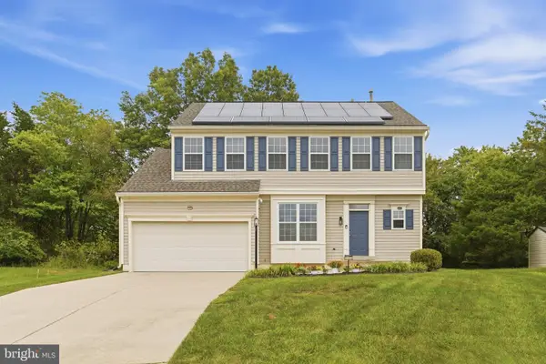 2500 Dowitcher Ct, WALDORF, MD 20601