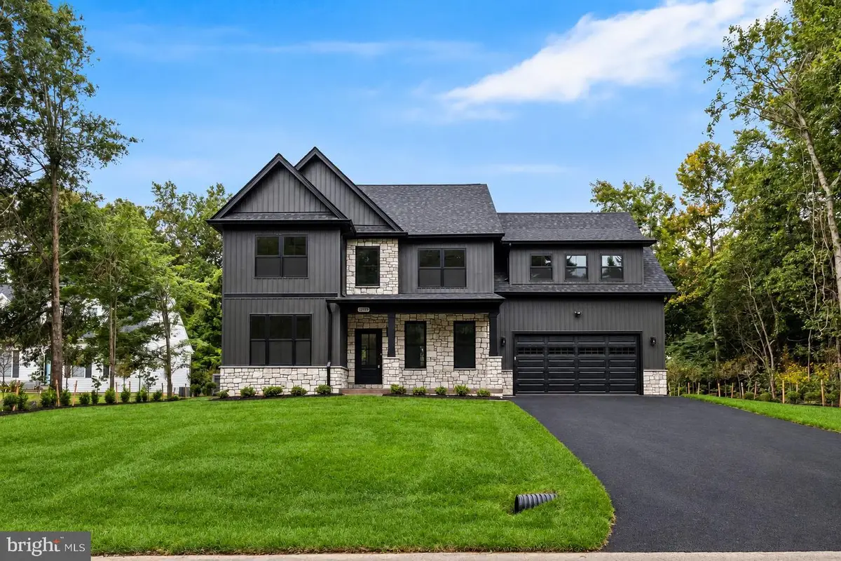 12119 Riverview Dr, Newburg, MD 20664 - #1