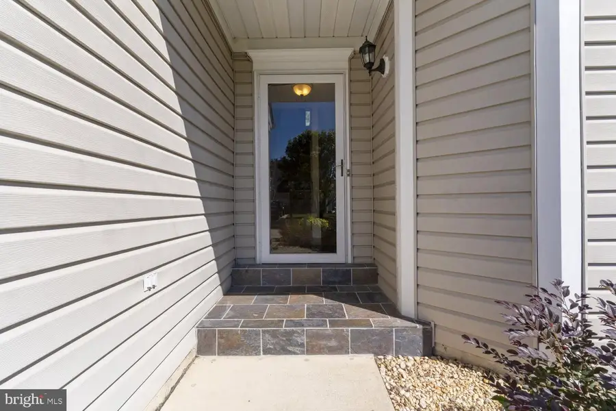 6103 Gray Wolf Ct, Waldorf, MD 20603 - #2