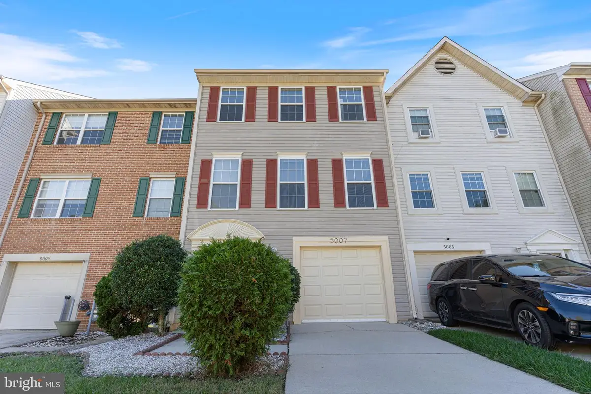 5007 Doctorfish Ct, Waldorf, MD 20603 - #1