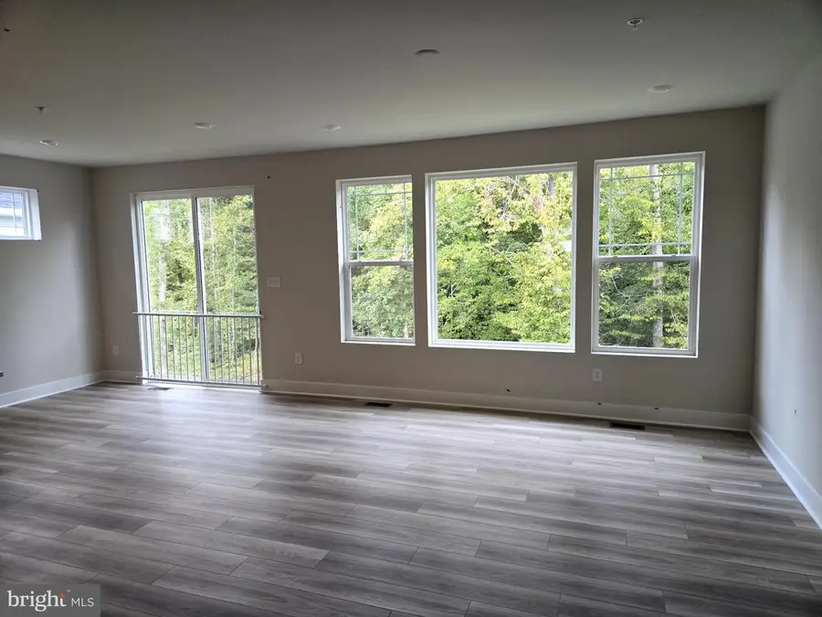 10386 Yosemite St, White Plains, MD 20695 - #3