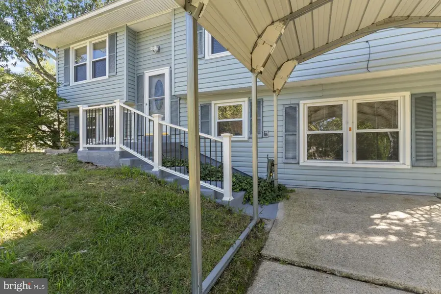 1015 Floyd Ave, Waldorf, MD 20602 - #2