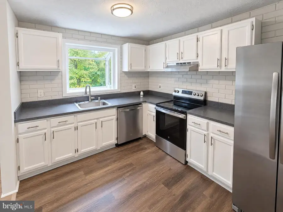 3102 Knolewater Ct, Waldorf, MD 20602 - #3