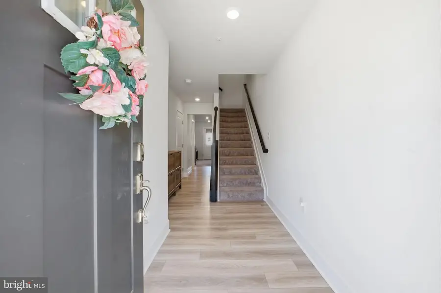 10915 Drummond Pl, White Plains, MD 20695 - #2