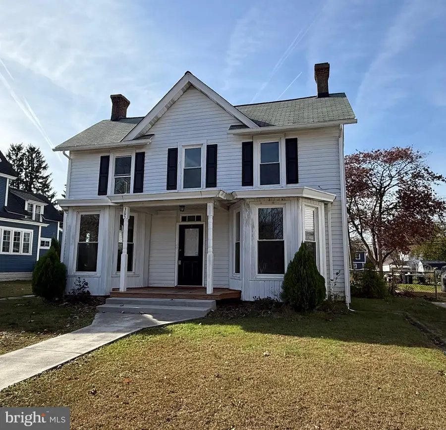 305 Central Ave, Ridgely, MD 21660 - Image #2