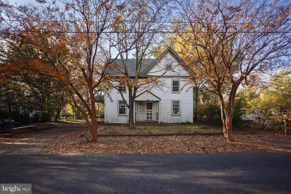 106 S 6th St, DENTON, MD 21629