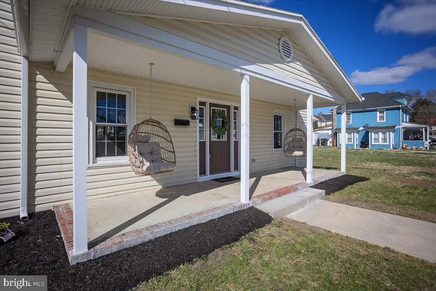 311 Holt St, Federalsburg, MD 21632 - #2