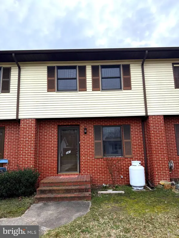 341 Academy Ave, DENTON, MD 21629