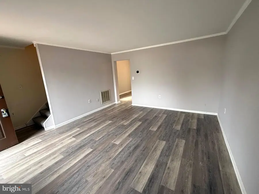 341 Academy Ave, Denton, MD 21629 - #3