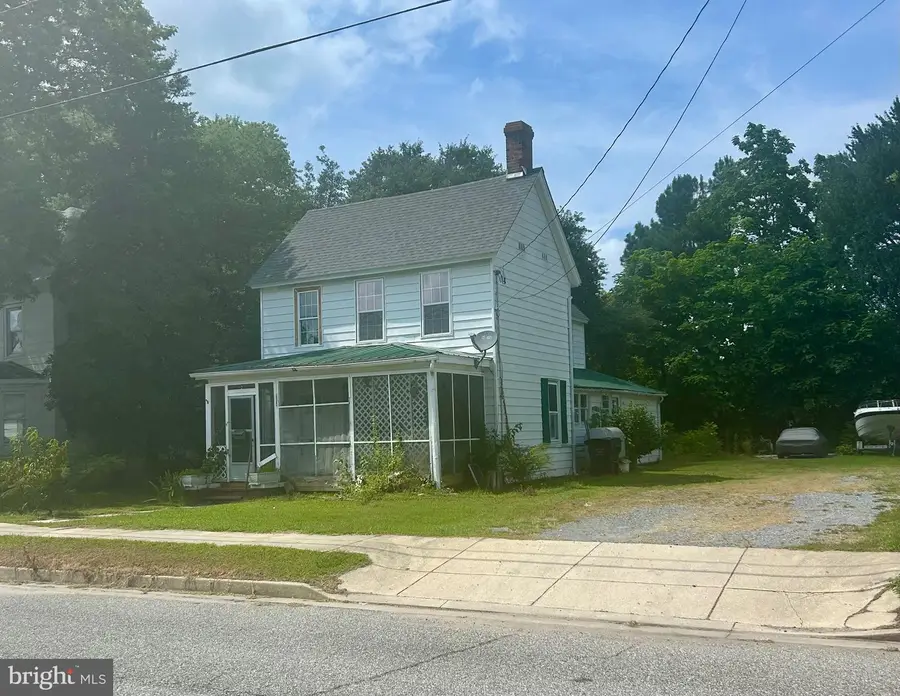 215 Academy Ave, Federalsburg, MD 21632 - #3