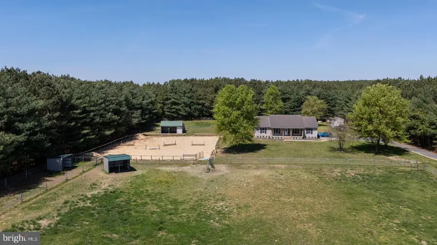 12104 Holly Rd, Ridgely, MD 21660 - #3