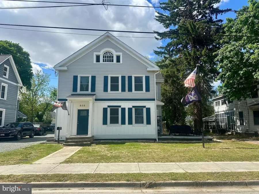 608 Market St, Denton, MD 21629 - #2