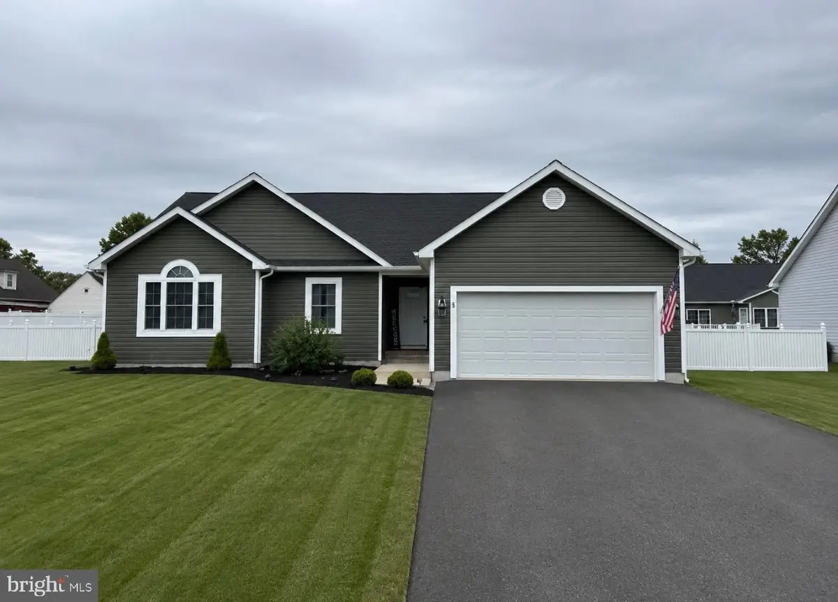 5 Seward Rd, Ridgely, MD 21660 - #1