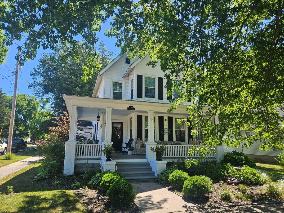202 Central Ave, Ridgely, MD 21660 - #1