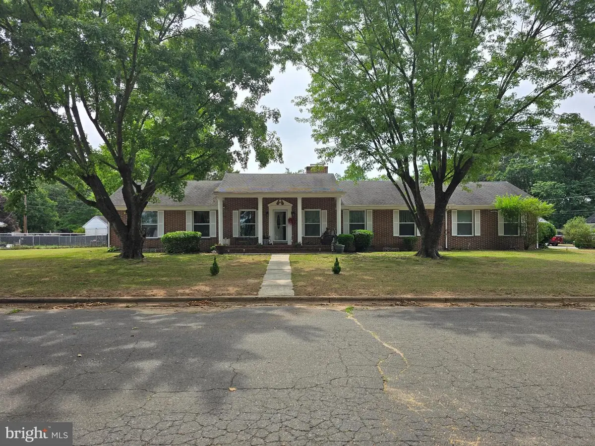 104 Charlotte Ave, Federalsburg, MD 21632 - #1