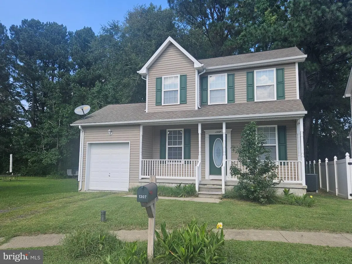 1307 Chesapeake Dr, Denton, MD 21629 - #1