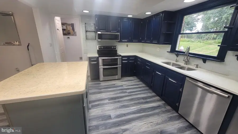 1815 Manchester Rd, Westminster, MD 21157 - Image #3