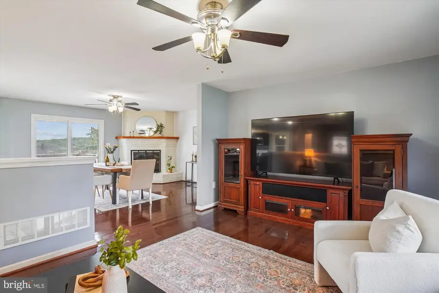 1709 Peppermint Ln, Westminster, MD 21157 - Image #3