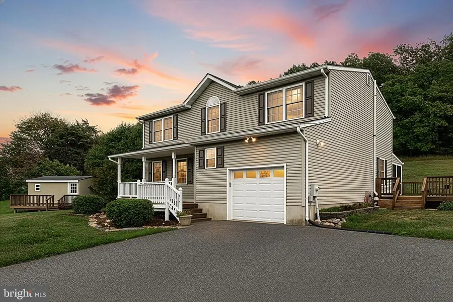 4251 Martis Hill Dr, Westminster, MD 21158 - Image #3