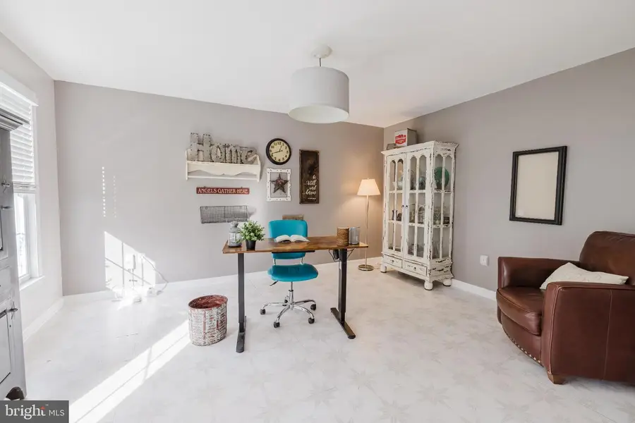 302 Avalon Ln, Westminster, MD 21158 - Image #3