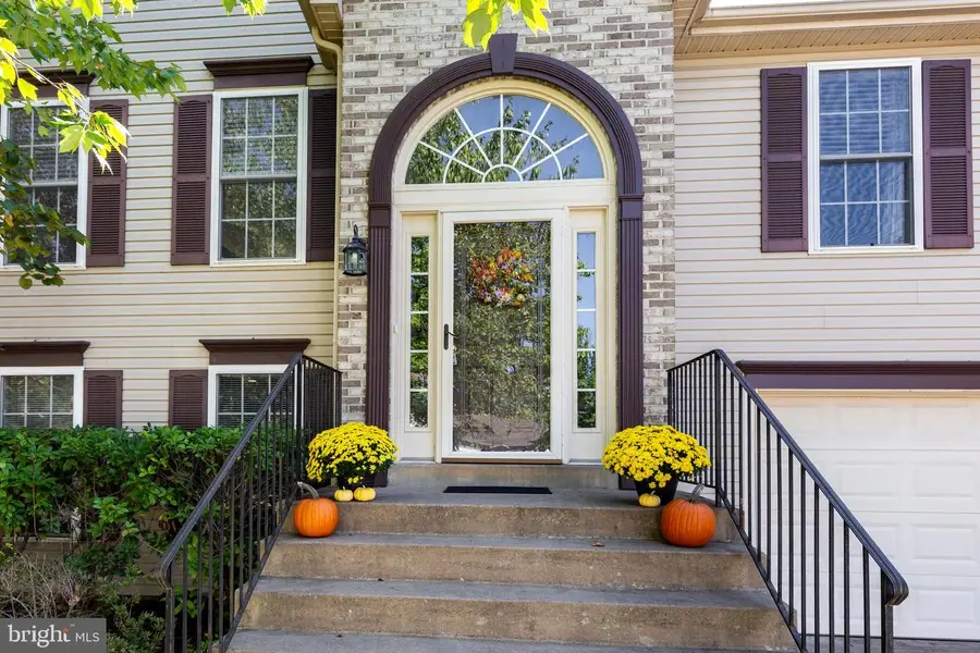 314 Huntinghorn St, Taneytown, MD 21787 - Image #2