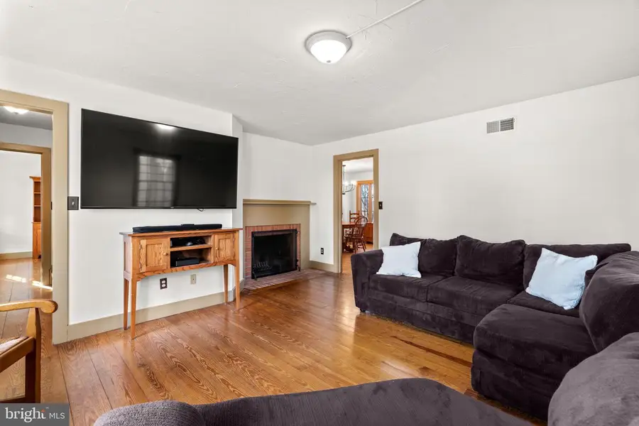 2472 Fairway Oaks Ct, Hampstead, MD 21074 - Image #3