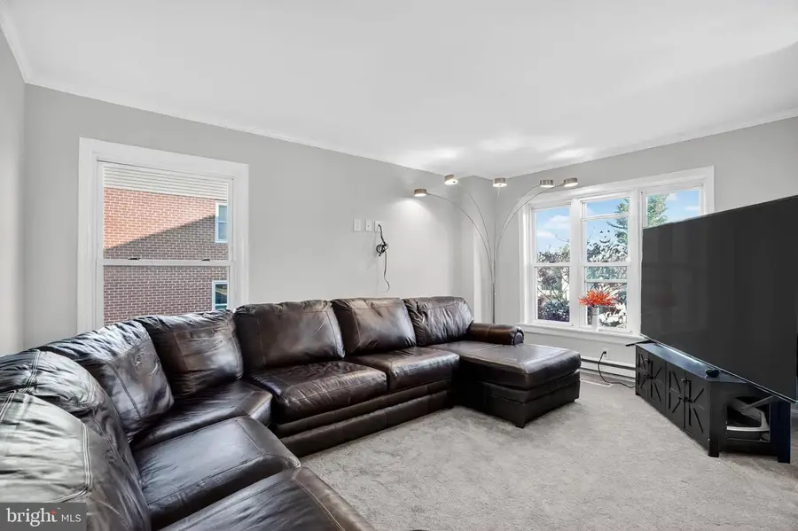 714 Robinwood Dr, Mount Airy, MD 21771 - Image #3