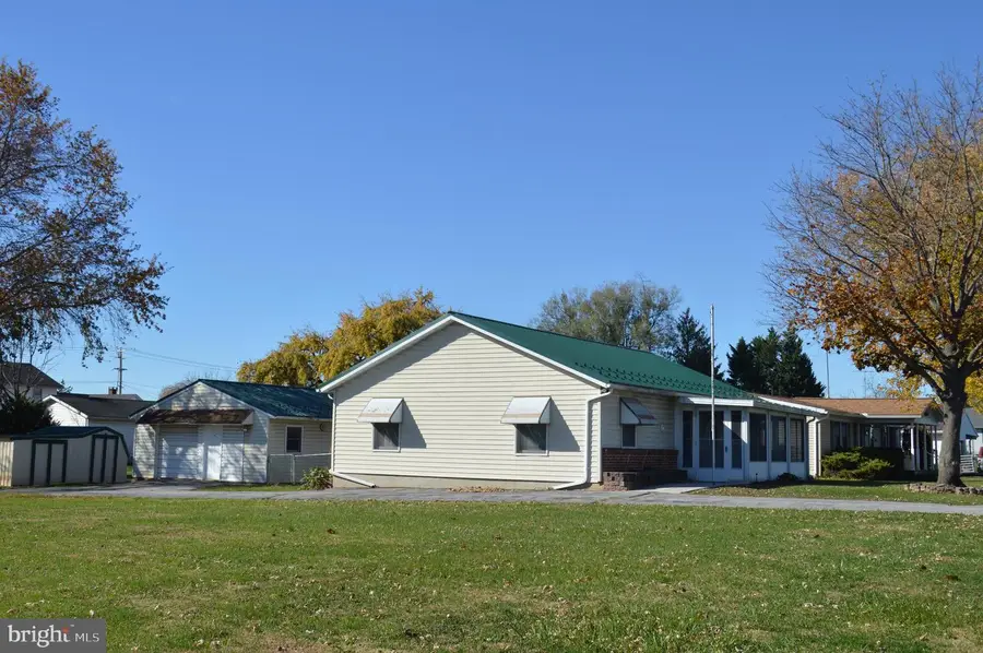 41 Westview Dr, Taneytown, MD 21787 - Image #2