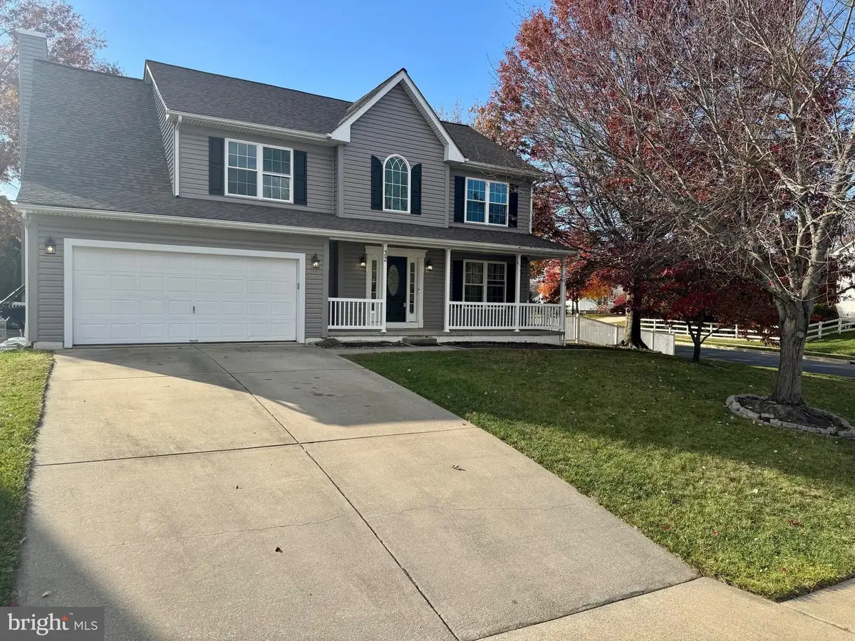 32 Cypress Point Ct, Westminster, MD 21158 - Image #1