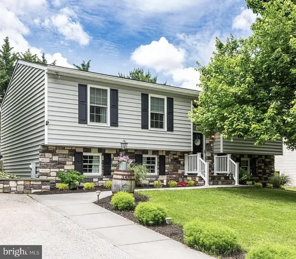 348 Buck Cash Dr, Westminster, MD 21158 - Image #1