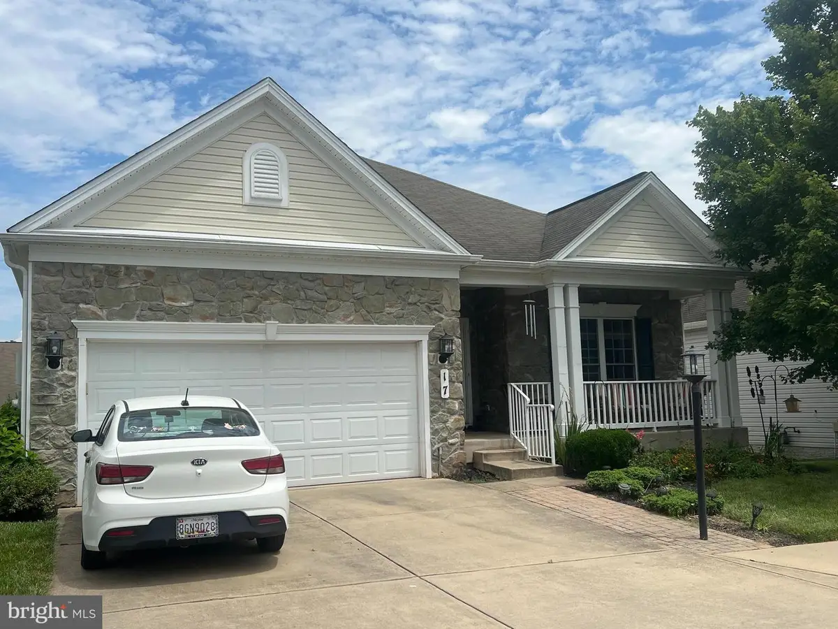 17 Hayride Ln #204, Taneytown, MD 21787 - Image #1
