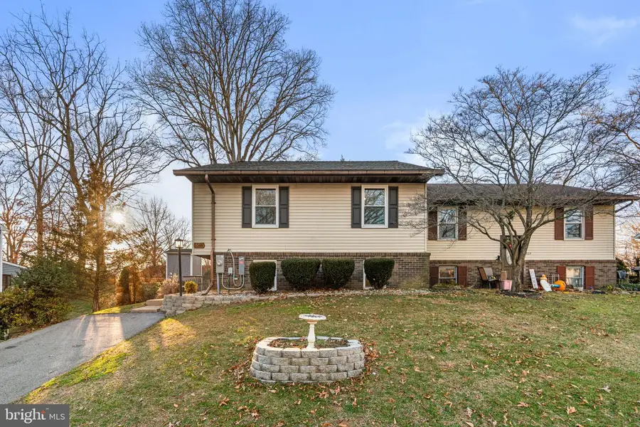 6566 Macbeth Way, Sykesville, MD 21784 - Image #2