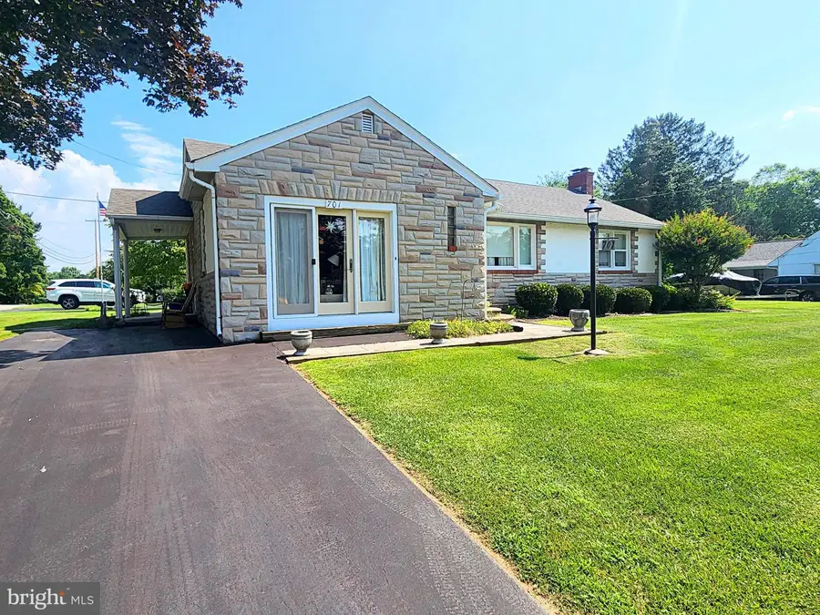 701 Park Ave, Mount Airy, MD 21771 - Image #3