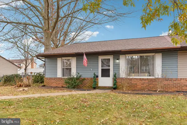 827 Johahn Dr, WESTMINSTER, MD 21158