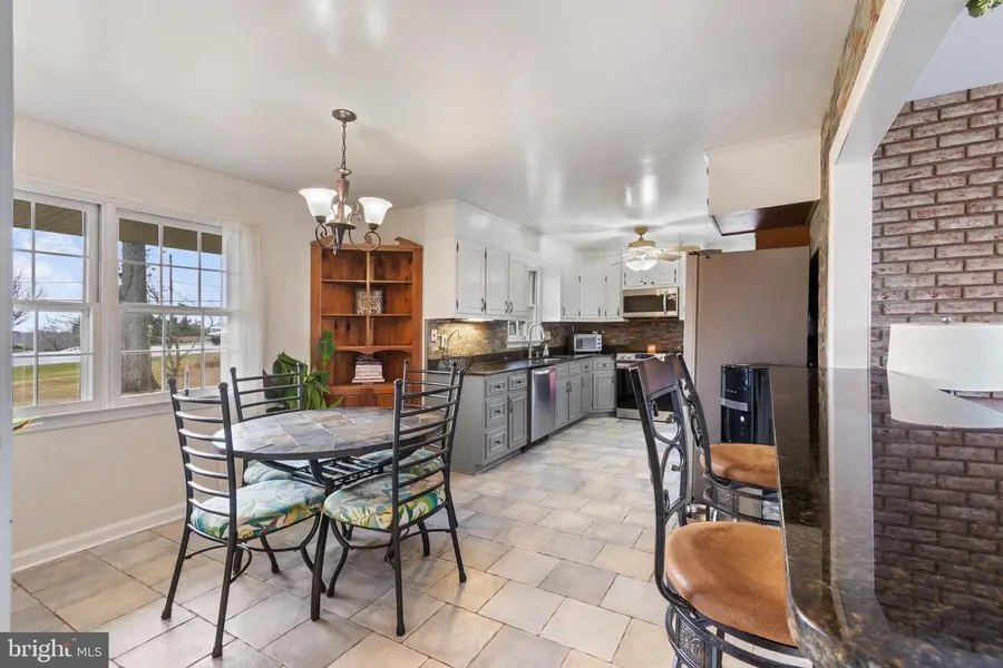 6158 Ridge Rd, Mount Airy, MD 21771 - Image #3