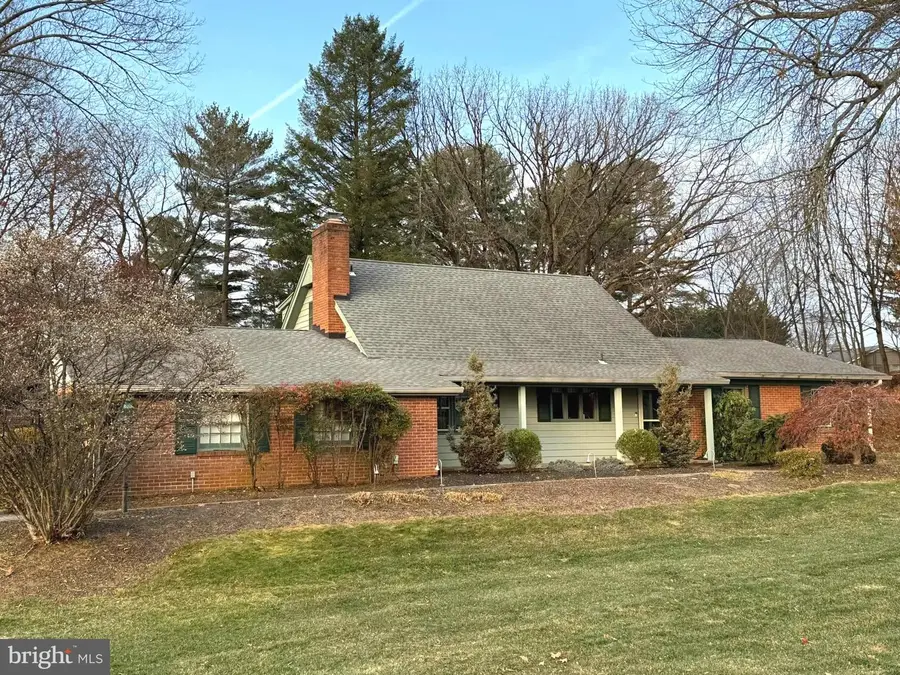 642 Denton Dr N, Westminster, MD 21157 - Image #2