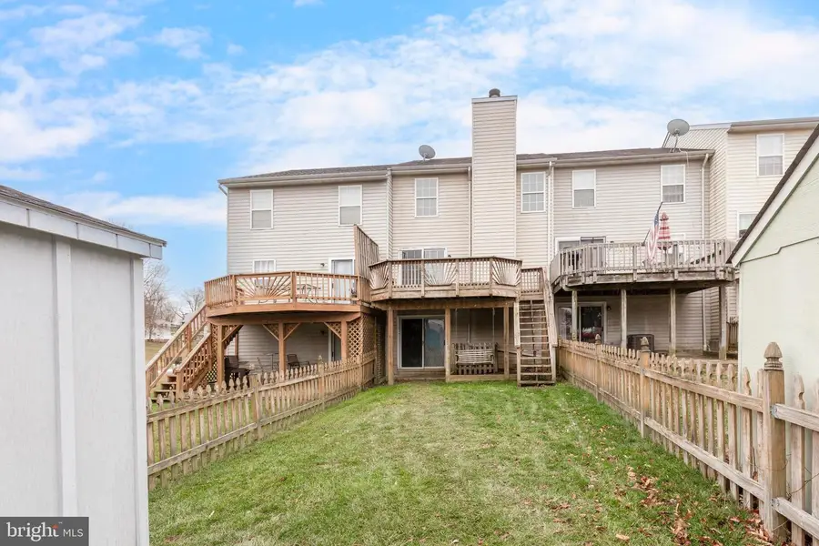 4112 Creswell Ter, Hampstead, MD 21074 - Image #2