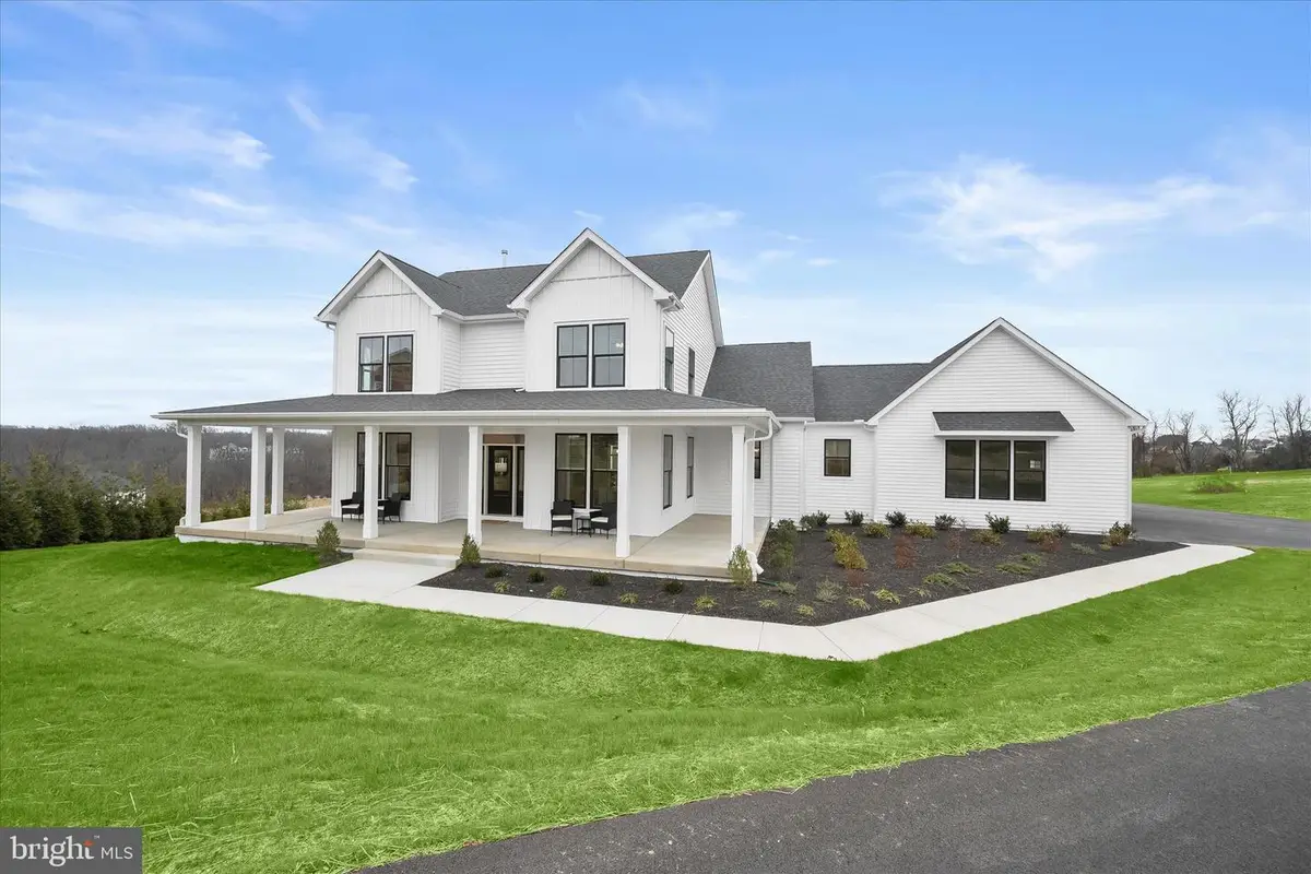 2527 Fourleaf Dr, Finksburg, MD 21048 - Image #1