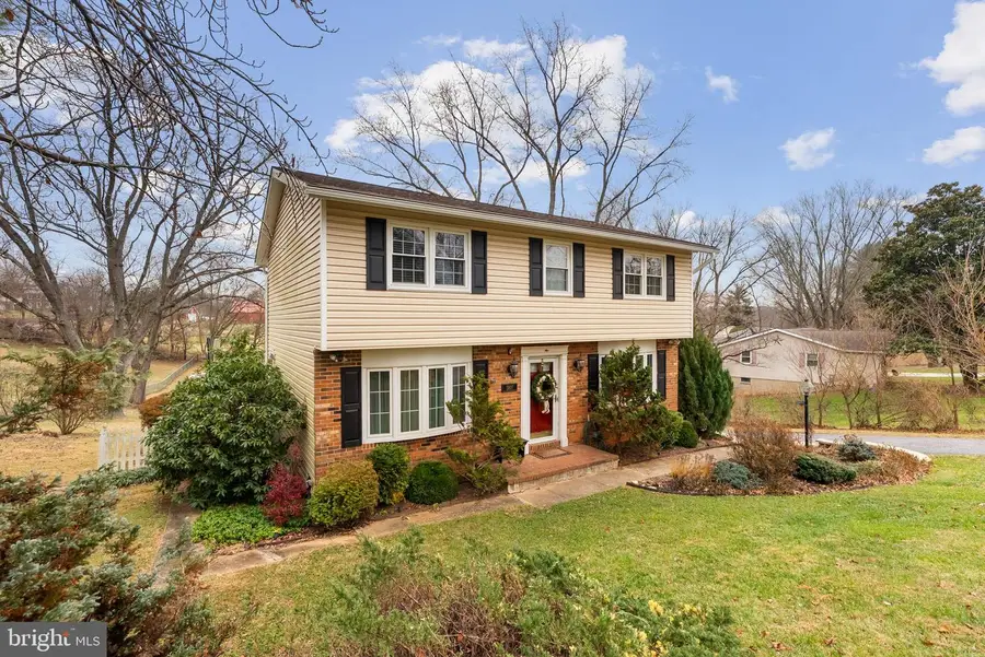 5807 Westchester Hills Ct, Sykesville, MD 21784 - Image #3