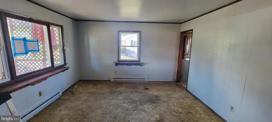 4914 Roller Rd, Millers, MD 21102 - #2