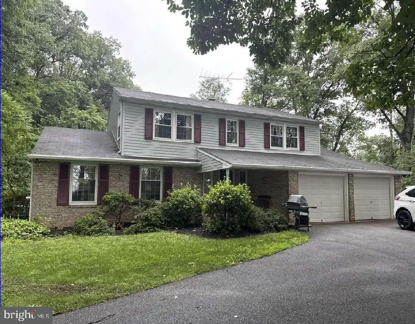 1445 S Pleasant Valley Rd, Westminster, MD 21158 - Image #1