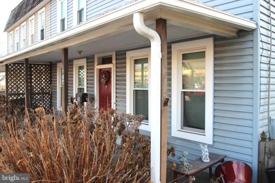 906 S Main St, Hampstead, MD 21074 - Image #2