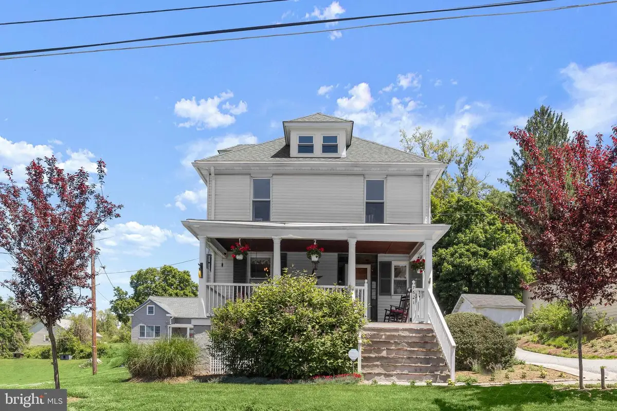 7621 Mellor Ave, Sykesville, MD 21784 - #1