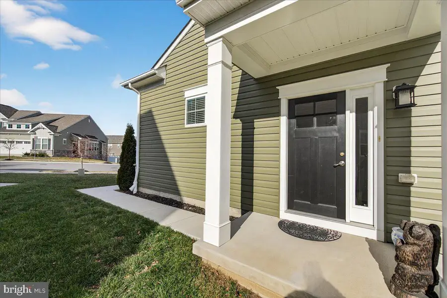 2896 Town View Cir, New Windsor, MD 21776 - Image #3